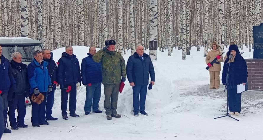 Митинг «Отечеству на верность присягая»  